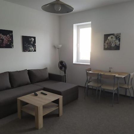 Apartman 10 Županovice Exterior foto